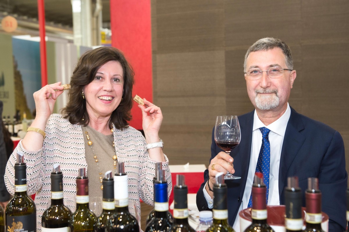 VINITALY-2017-Cino-Cinughi-De-Pazzi-e-Armelle